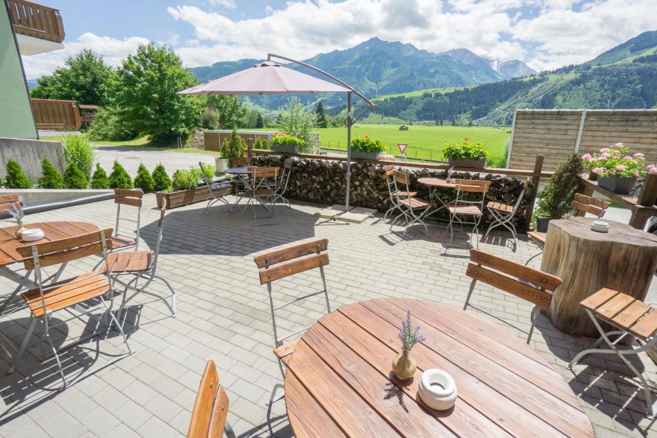 Praga Apartments & Restaurant Zell Am See-Kaprun Piesendorf Luaran gambar